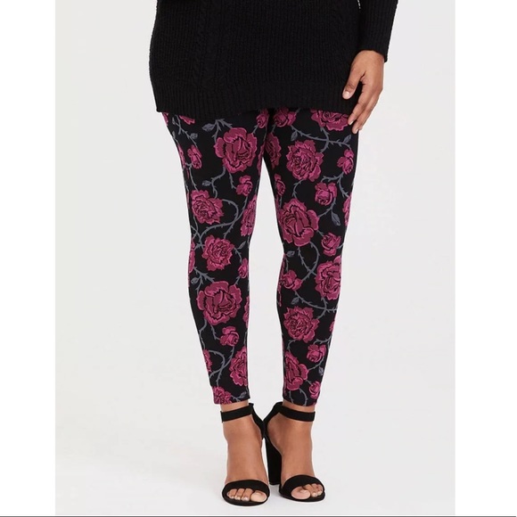 torrid Pants - Torrid Plus Size Roses and Thorns Black Legging 3